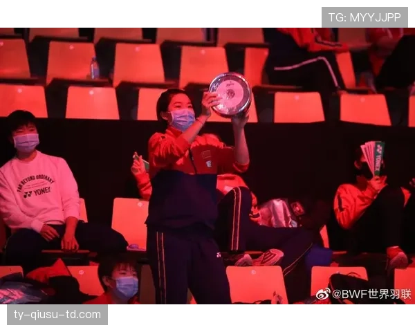 贾一凡今天吃饭点了最贵那道，我就服了这操作！